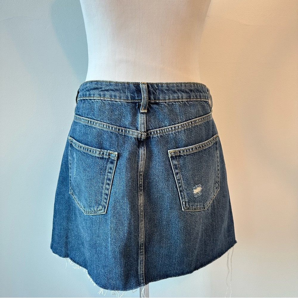 We the Free Harvey Blue Denim Mini Skirt Distressed Raw Hem Button Fly, size 31 - Picture 5 of 16